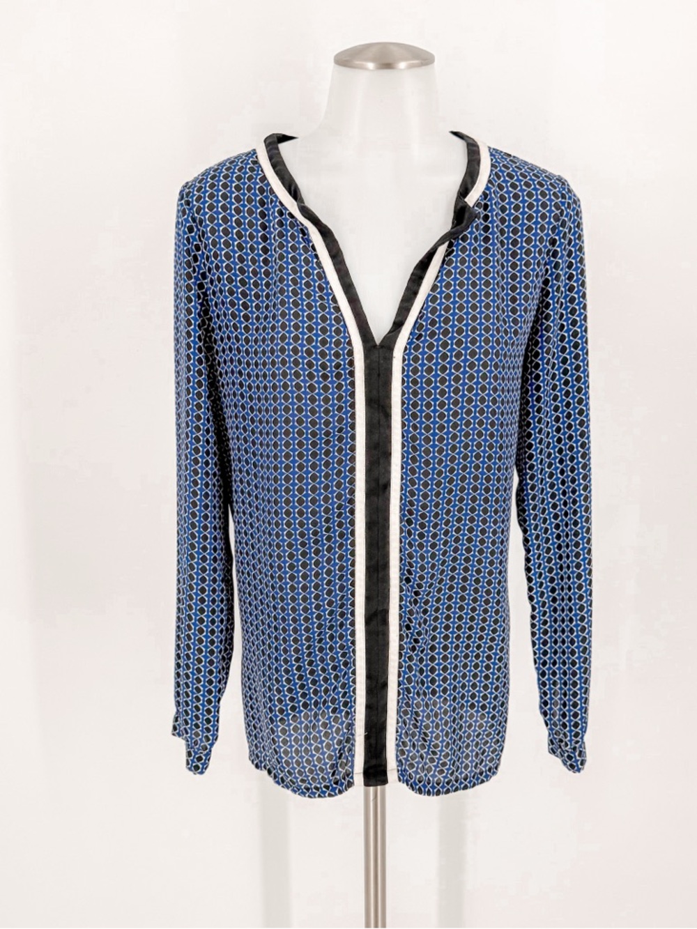 Max Studio Blue Geometric Print Long-Sleeve Blouse with Black & White Trim